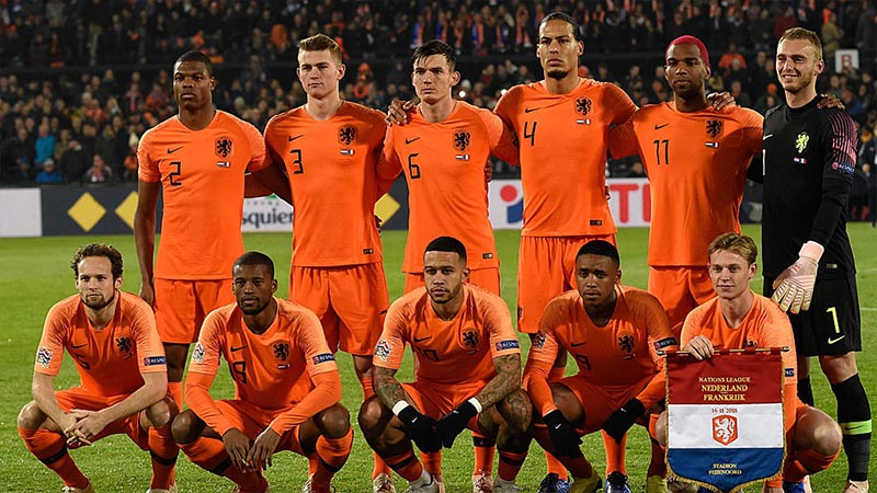 Holland Vilket land vinner fotbolls-EM 2021 - här är de 10 största favoriterna